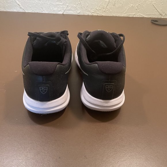 NIke Golf Shoes - Picture 4 of 4